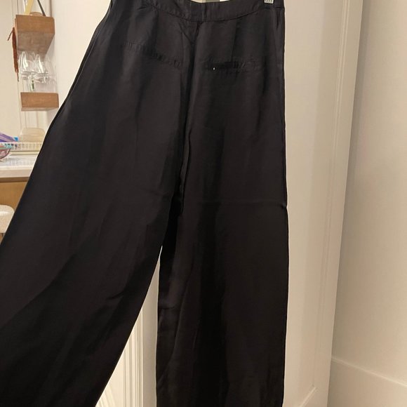 Straight Loose Pants - Picture 4 of 4